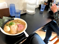 h30.11.25③シロクロ03