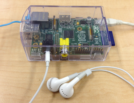 raspberry pi - connect earphone