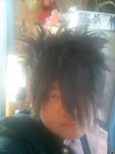 azuY_t7FAww