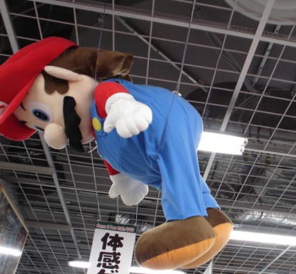 吊られるマリオ