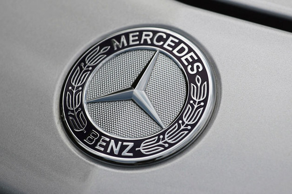 mercedes-benz-logo-628