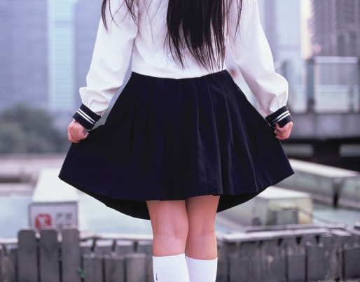 yjy8