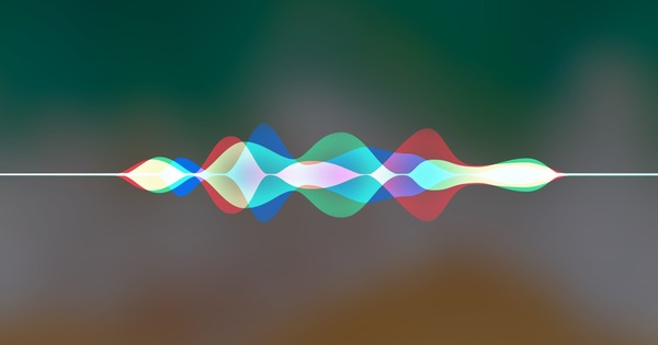 ios-12-hey-siri-turn-on-flashlight