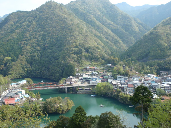 Totsukawa_spa_town_2011