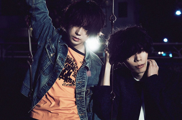 Kenshi-Yonezu-Masaki-Suda-international-2017-billboard-1548