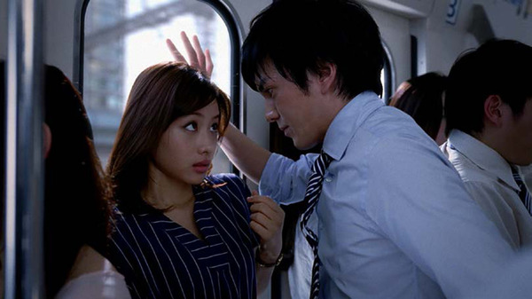 ishihara-satomi-kao_01