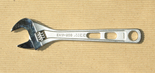 Adjustable_Angle_Wrenches