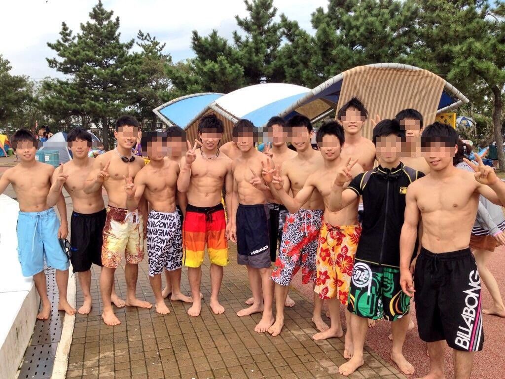 男子 高校生 裸 男子高校生 裸に似てる顔