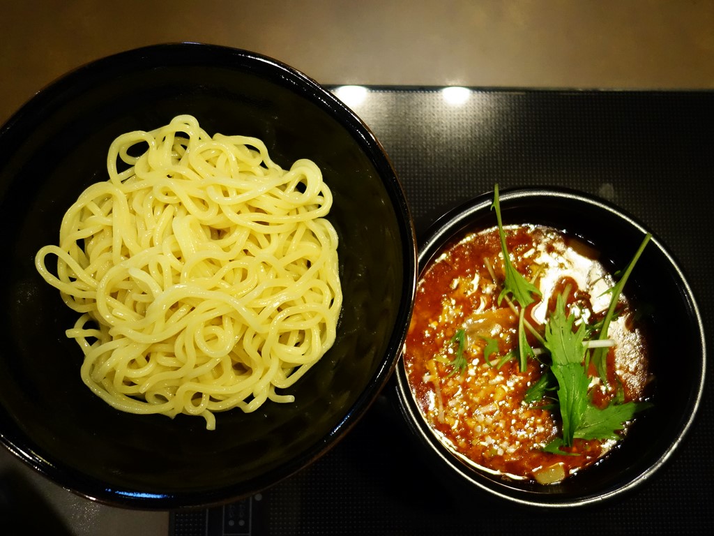 名前のないラーメン屋＠新宿の激辛つけ麺 ラーメン食べたら書くブログ