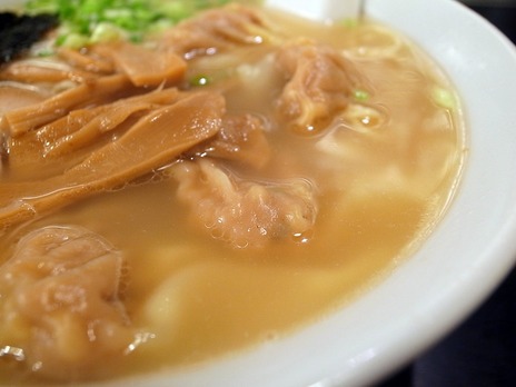 こうや麺房の雲呑麺