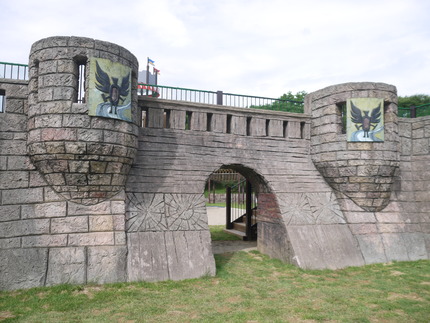 P2520579