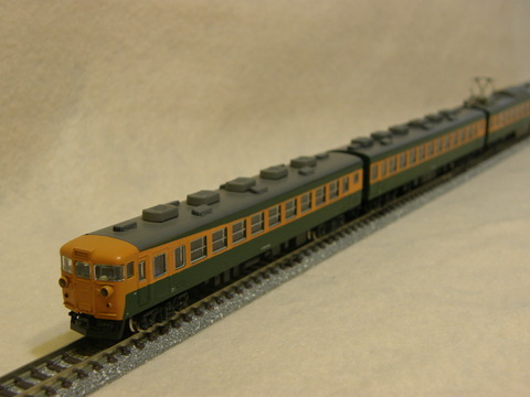 b40a335d-s.jpg