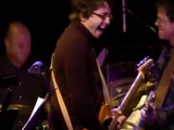 ルーの後ろのギタリスト_歩み寄り