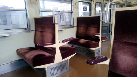 車内は貸し切り状態