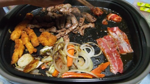 年末は我が家で焼肉1枚目写真2枚目写真