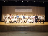 スピーチ発表者と実行委員たち