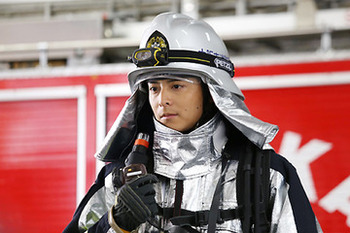 消防士と偽り、私以外の