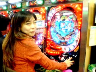 【狂気】パチ屋で発狂し