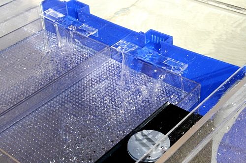 出窓に かんたん槽で最大級クラスの NK－1200W | 未分類 | 海水
