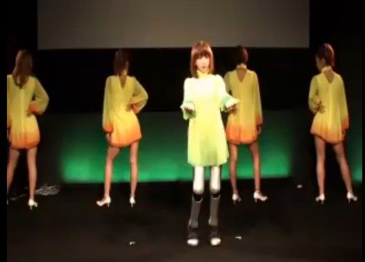 日本のロボット VS 韓国のロボット