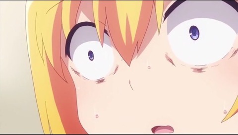 5896