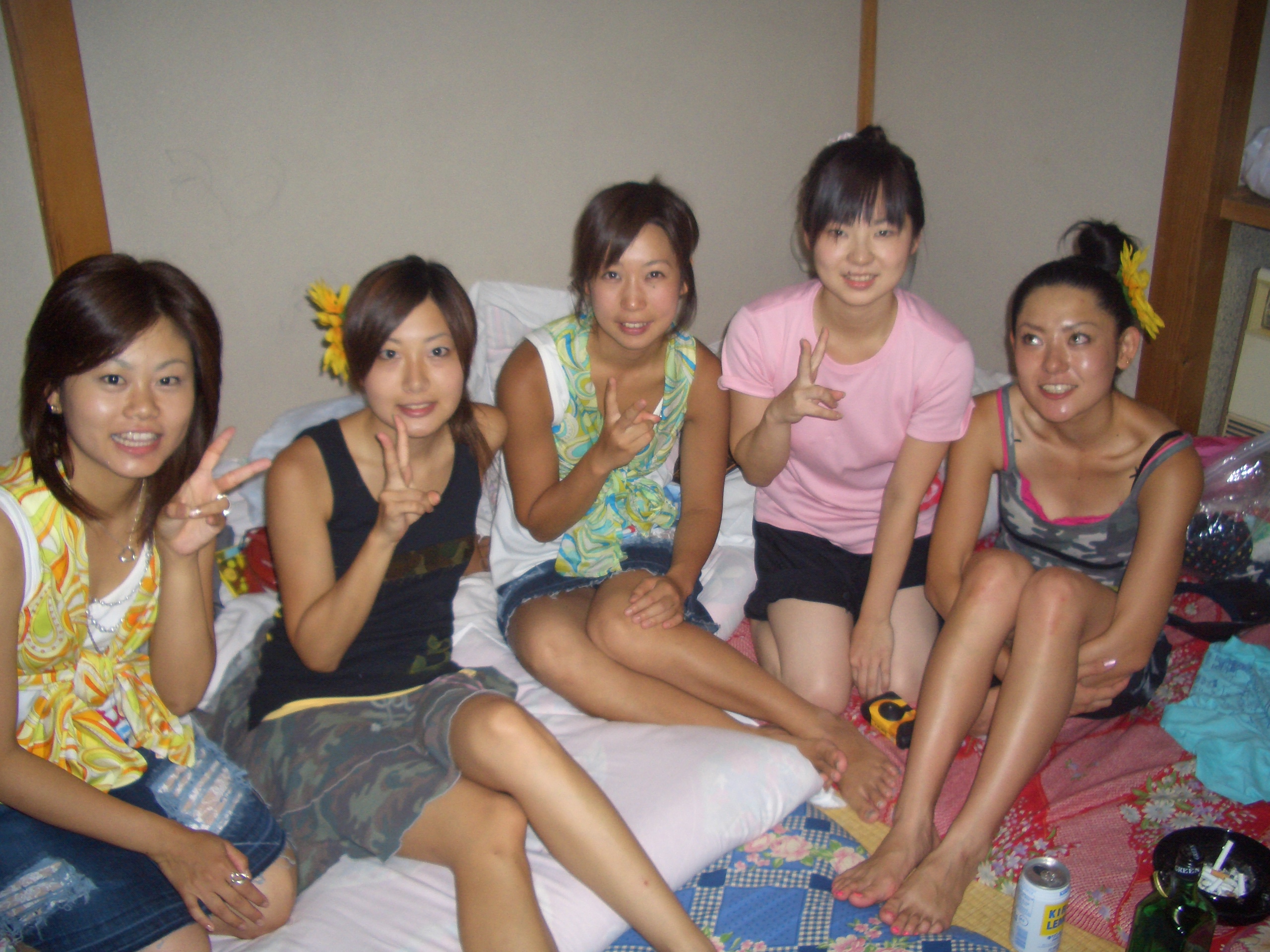 そそる集合写真 その10 [転載禁止]©bbspink.com	YouTube動画>4本 ->画像>2490枚 