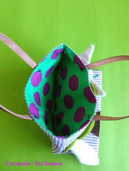 alice_catbag2