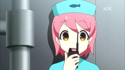 323