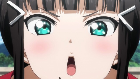 285
