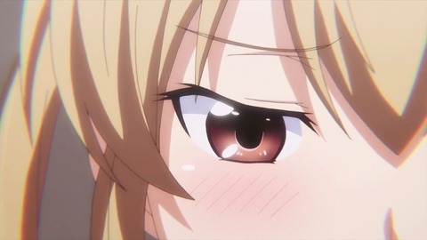435