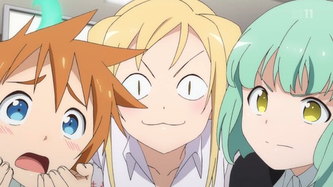476