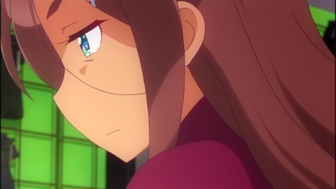 372