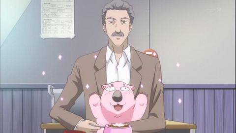 323