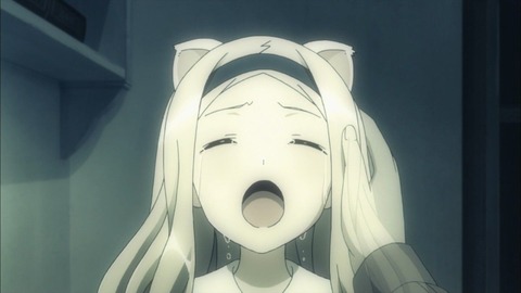 325