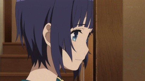 323