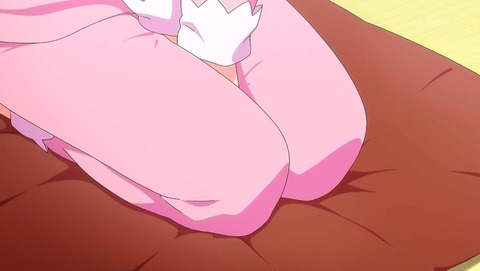 (272)