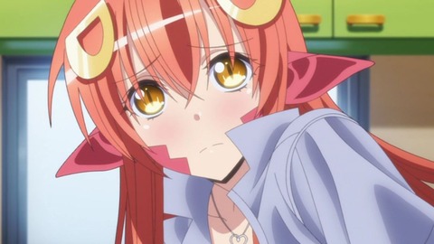 473
