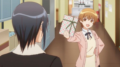 225