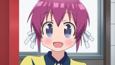 352