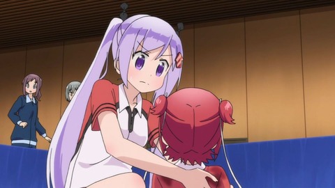318