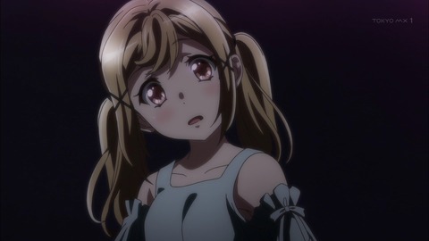 220