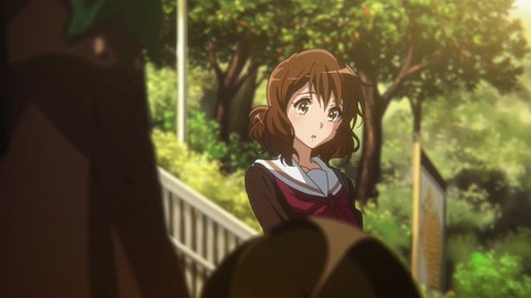 325