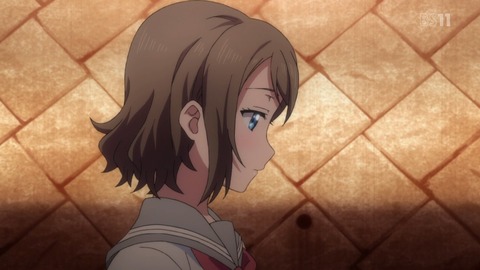 439