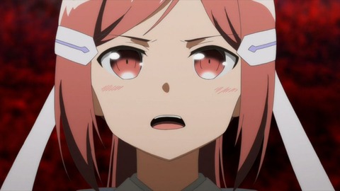 (4)