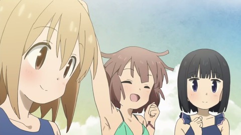 323