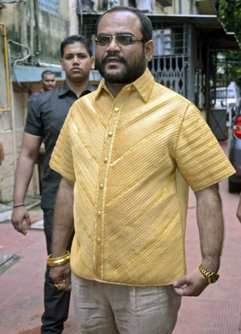 gold shirts