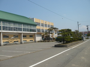 巻北小学校
