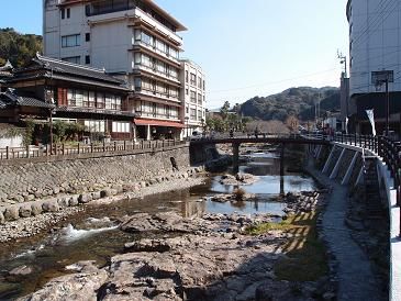湯本温泉