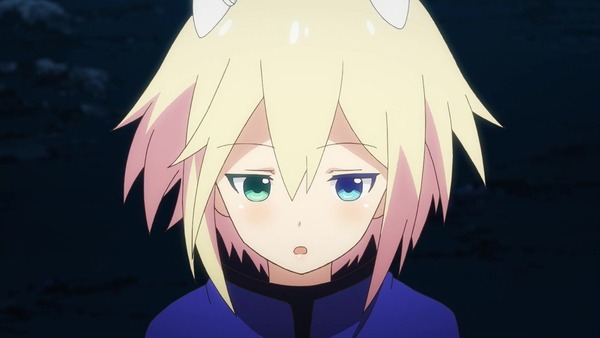 1472316368201
