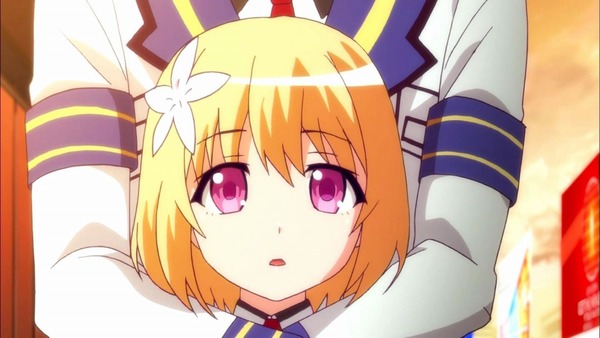 043